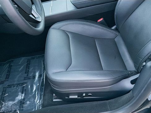 Used 2025 Tesla Model 3 Long Range image 18