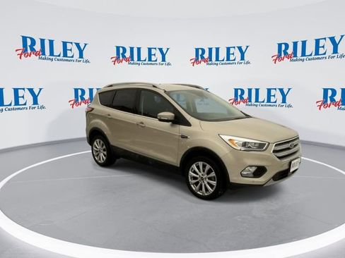 Used 2018 Ford Escape Titanium w/ Ford Safe & Smart Package image 2