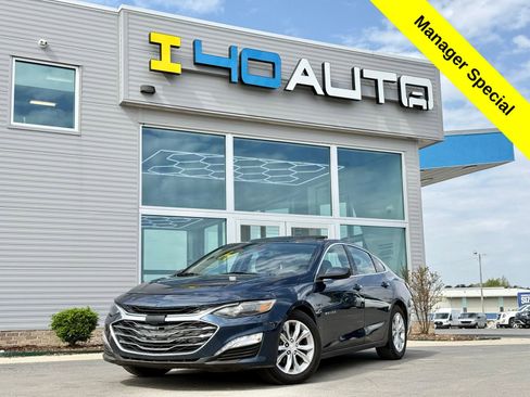 Used 2021 Chevrolet Malibu LT image 1