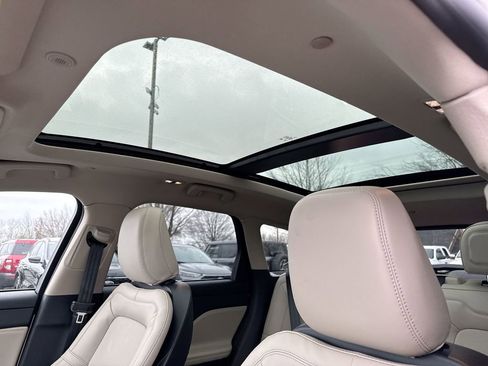 New 2026 Lincoln Corsair Reserve AWD/4WD image 19