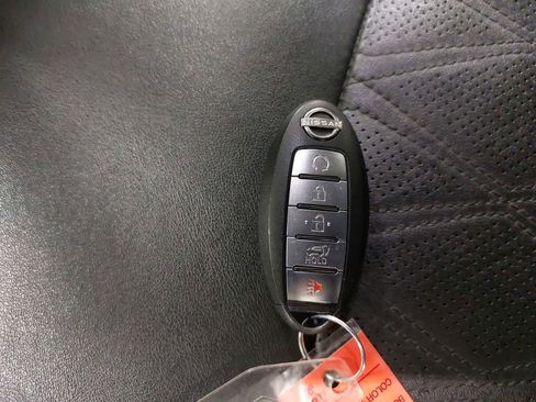 Used 2021 Nissan Armada Platinum w/ Captain's Chairs Package image 38