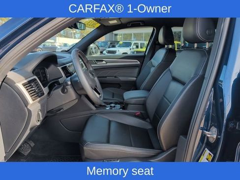 Used 2023 Volkswagen Atlas Cross Sport SEL image 12