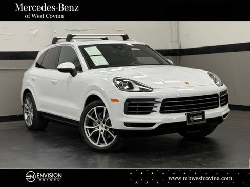 Used 2022 Porsche Cayenne E-Hybrid w/ Premium Package AWD/4WD image 1