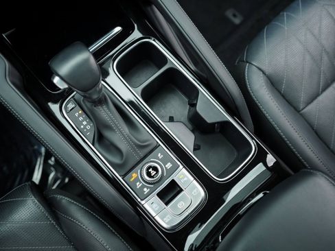 Used 2024 Kia Telluride SX X-Line image 34