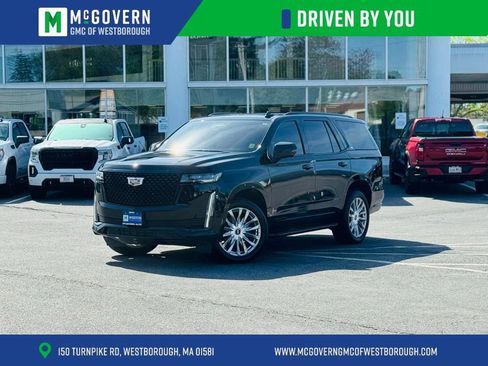 Used 2024 Cadillac Escalade Premium Luxury AWD/4WD image 1