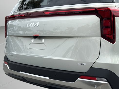 New 2026 Kia Carnival SX image 30