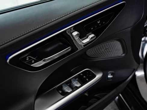 Certified 2022 Mercedes-Benz C 300 4MATIC Sedan image 26