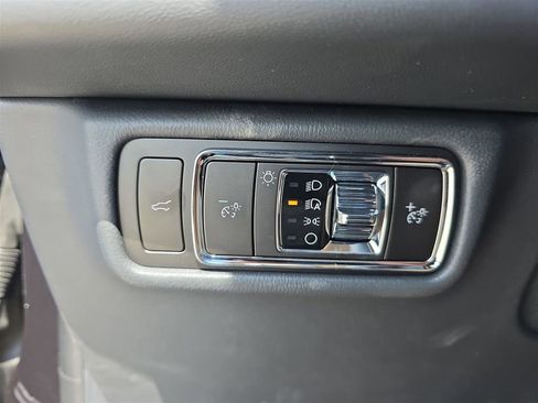 New 2025 Lincoln Aviator 2WD w/ Equipment Group 101A image 26