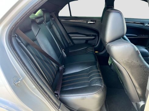 Used 2021 Chrysler 300 S RWD image 27