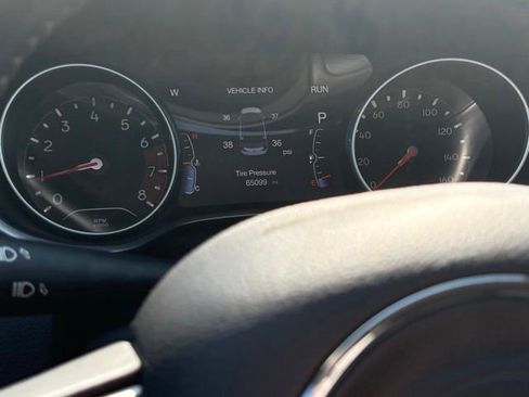Used 2018 Jeep Compass Limited w/ Safe & Security Group AWD/4WD image 14