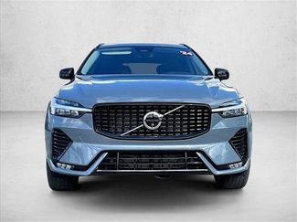 Used 2024 Volvo XC60 B5 Plus w/ Protection Package Premier video 3