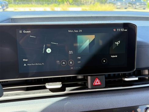 New 2026 Kia Carnival EX image 21