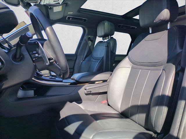 Used 2023 Land Rover Range Rover Sport SE AWD/4WD image 17