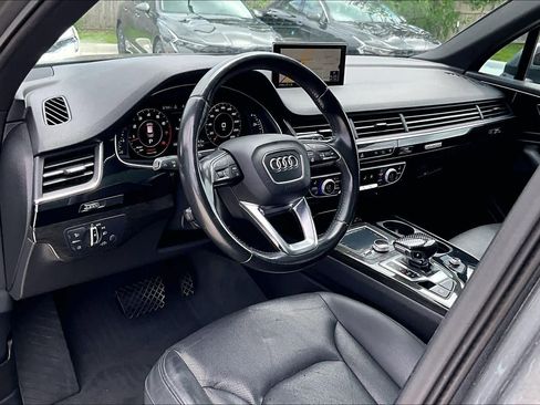 Used 2017 Audi Q7 3.0T Premium Plus w/ Premium Plus Package AWD/4WD image 17