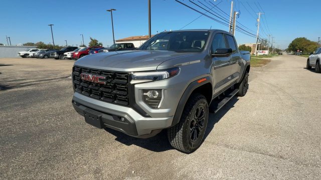 Used 2025 GMC Canyon Elevation w/ Convenience Package AWD/4WD image 4