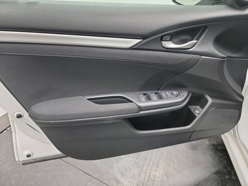 Used 2019 Honda Civic EX image 13