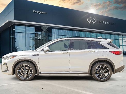 Certified 2025 INFINITI QX50 Sport w/ Cargo Package image 7