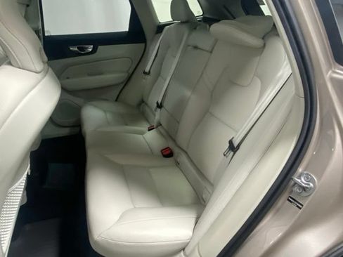 Used 2025 Volvo XC60 T8 Plus w/ Protection Package Premier AWD/4WD image 14