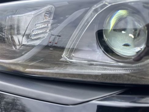 Used 2024 Toyota Camry SE image 10