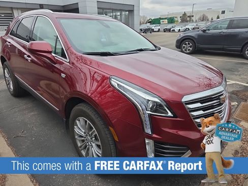 Used 2017 Cadillac XT5 Luxury w/ Driver Awareness Package image 2