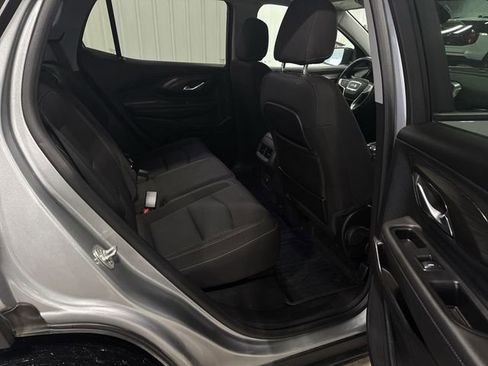 Used 2024 GMC Terrain SLE w/ Driver Convenience Package image 14