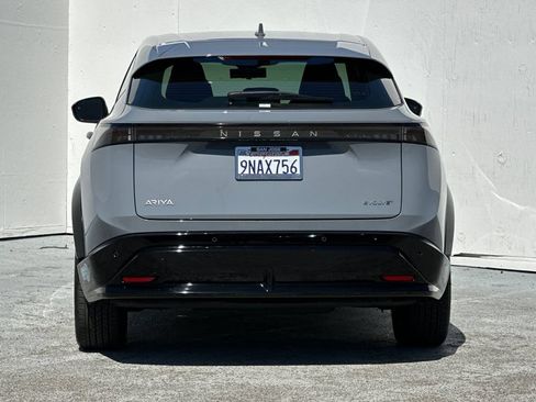 Used 2024 Nissan Ariya FWD image 4