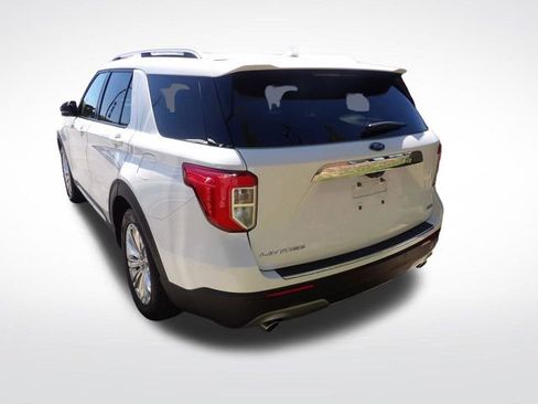 Used 2020 Ford Explorer Limited RWD image 12