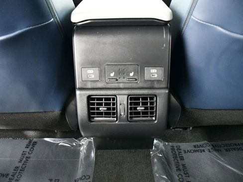Used 2025 Subaru Solterra Limited w/ Limited Convenience Package image 20