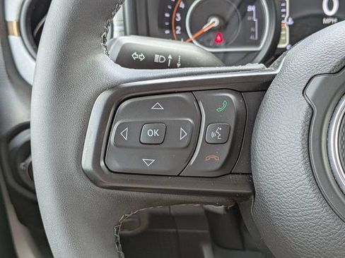 Used 2025 Jeep Wrangler Unlimited Sport AWD/4WD image 25