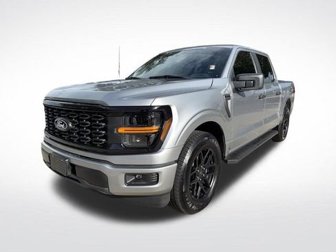 Used 2025 Ford F150 STX w/ STX Black Appearance Package RWD image 9