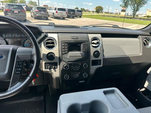 Used 2014 Ford F150 XLT w/ Equipment Group 302A Luxury AWD/4WD image 12