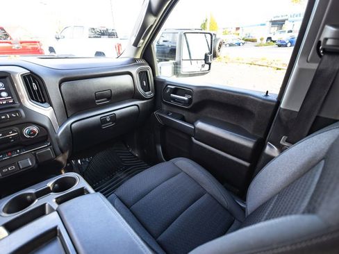 Used 2024 Chevrolet Silverado 2500 Custom w/ Custom Value Package image 21