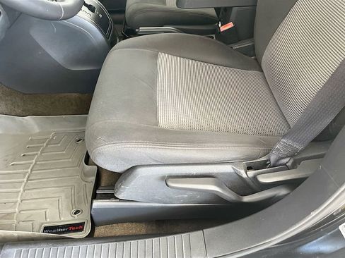 Used 2017 Jeep Patriot Latitude FWD image 16