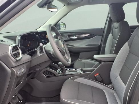 New 2026 Chevrolet TrailBlazer LS w/ LS Convenience Package FWD image 17