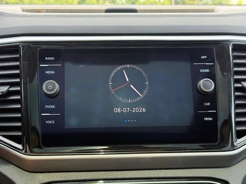 Used 2022 Volkswagen Atlas SE FWD image 12