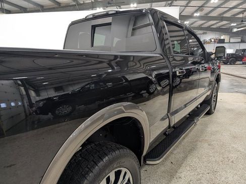 Used 2018 Nissan Titan Platinum Reserve w/ Platinum Utility Package image 3