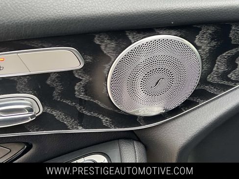 Used 2018 Mercedes-Benz GLC 300 4MATIC image 21