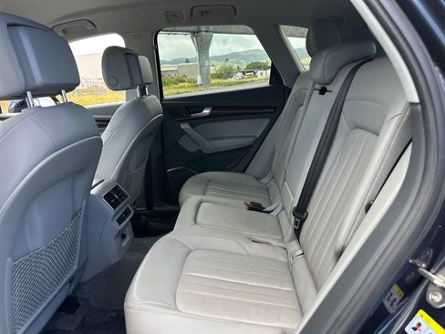 Used 2019 Audi Q5 2.0T Premium w/ Convenience Package AWD/4WD image 15