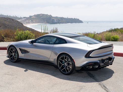 Used 2026 Aston Martin Vanquish RWD image 4