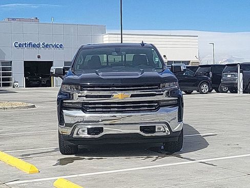Used 2020 Chevrolet Silverado 1500 LTZ w/ LTZ Plus Package image 3