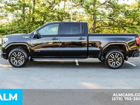 Used 2024 GMC Sierra 1500 AT4 w/ AT4 Premium Package AWD/4WD image 6