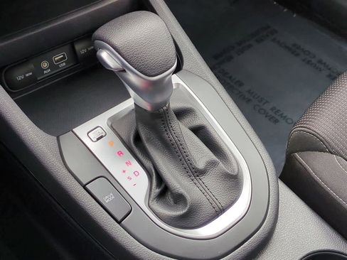 Used 2021 Kia Forte LXS image 29