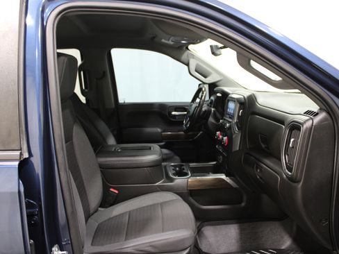 Used 2021 Chevrolet Silverado 1500 LT Trail Boss image 25