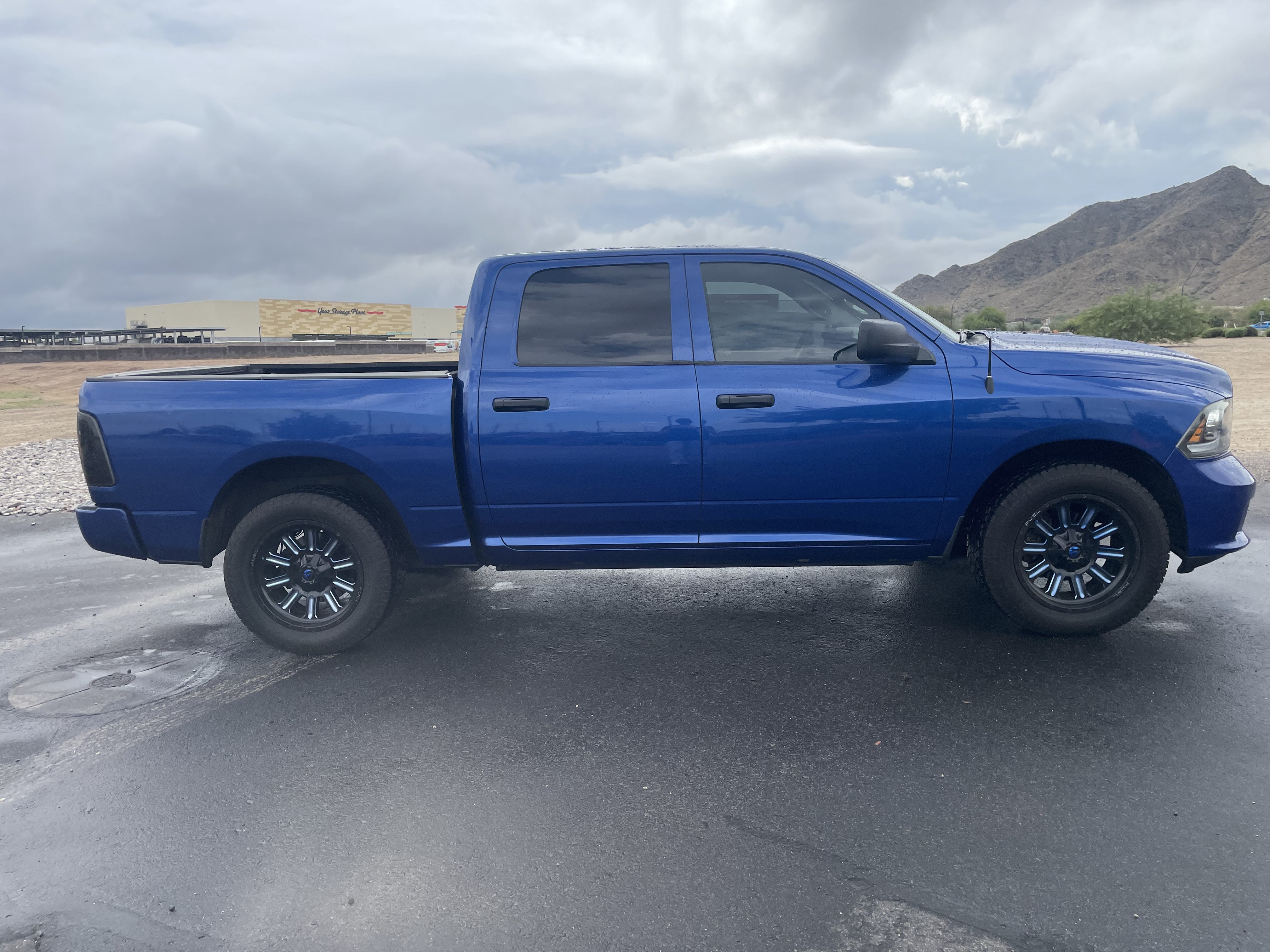 Used 2016 RAM 1500 Express RWD image 6