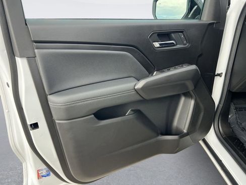 New 2026 GMC Canyon Elevation RWD image 10