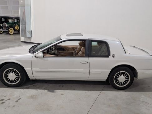 Used 1997 Mercury Cougar XR7 image 5