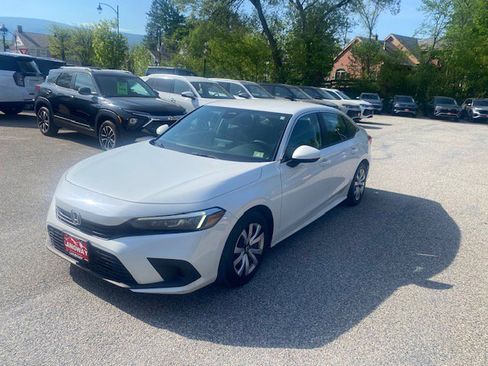 Used 2022 Honda Civic LX image 3