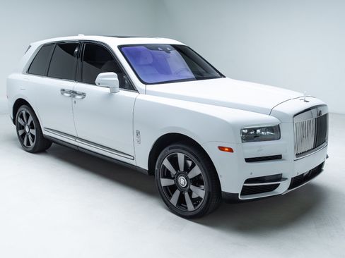 Used 2019 Rolls-Royce Cullinan AWD/4WD image 44