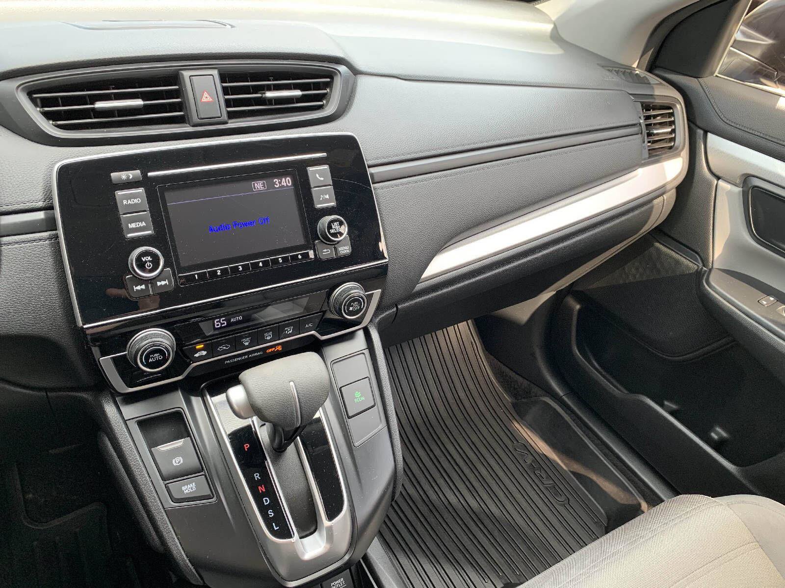 Used 2019 Honda CR-V LX image 17
