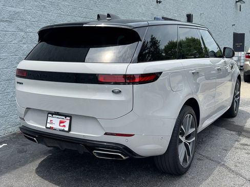 Used 2023 Land Rover Range Rover Sport SE Dynamic AWD/4WD image 8